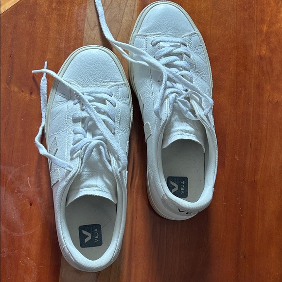 VEJA Women’s Campo Sneakers, White - Picture 4 of 6